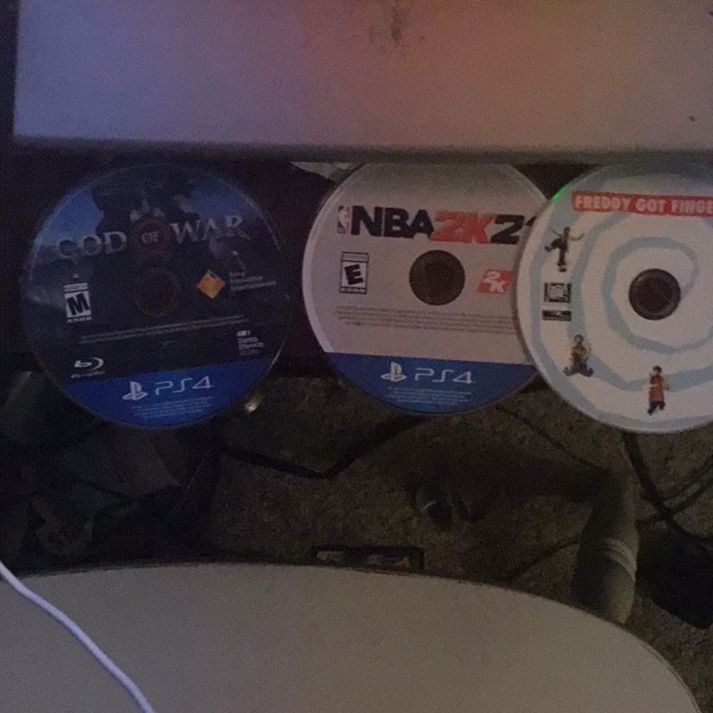 Video game - Picture 2 of 8